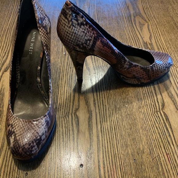 Nine West Heels Sz 81/2 - Picture 7 of 7